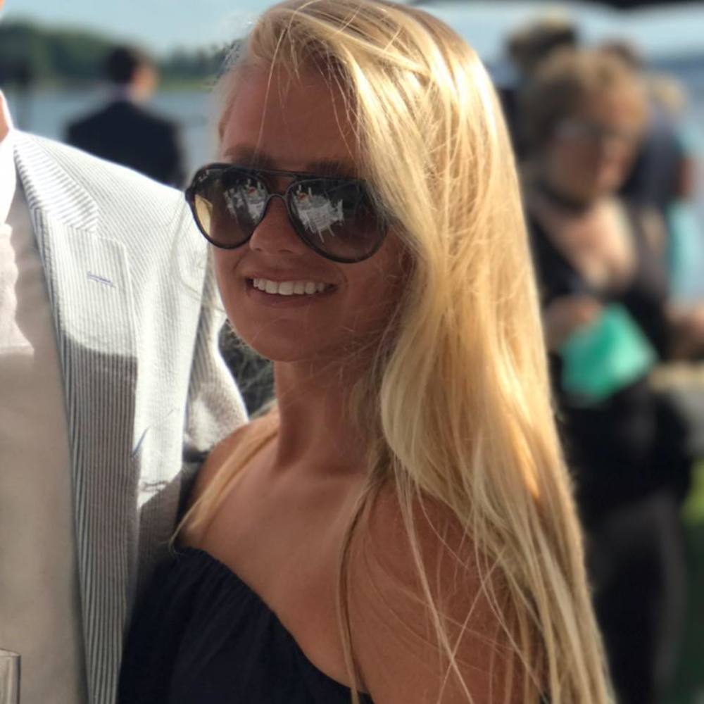 Meet your Posher, Chloe